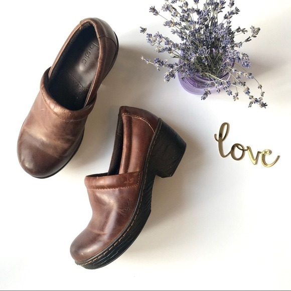 Born b.o.c Leather Clogs - Picture 1 of 8